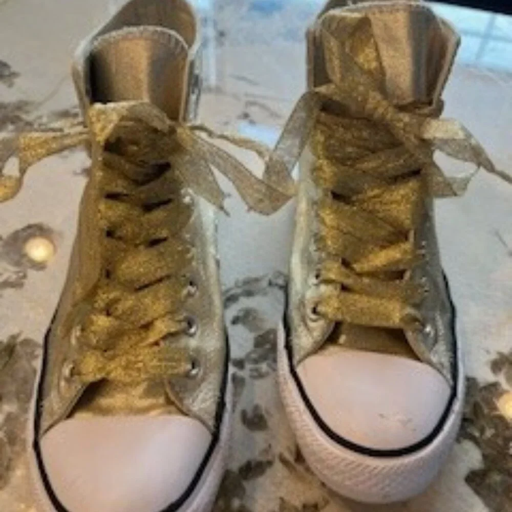 Converse Chuck Taylor Gold Metallic High Tops – Women’s Size 10 | Shiny & Bold - Picture 1 of 9